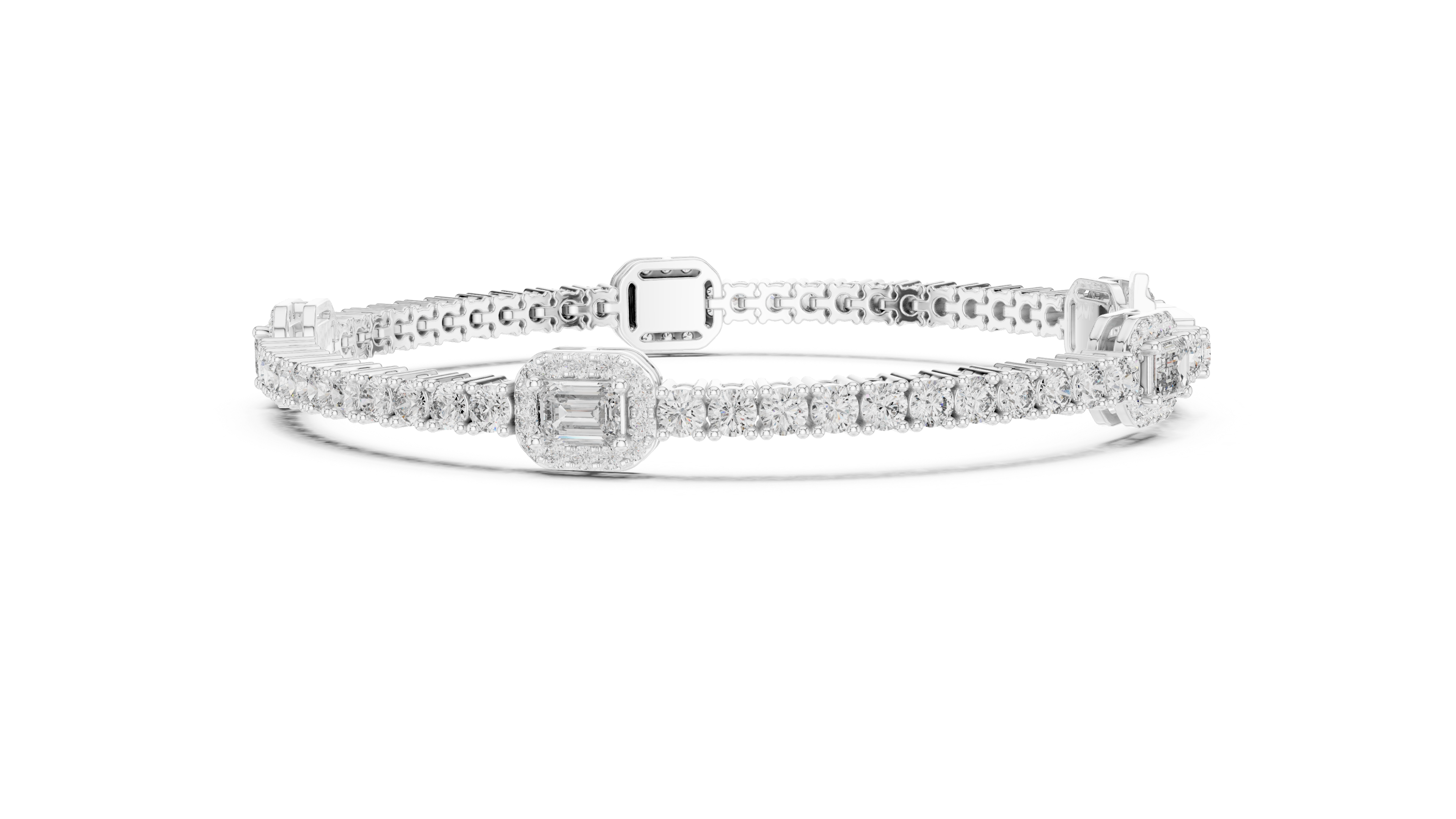 Halo Center Diamond Bracelet