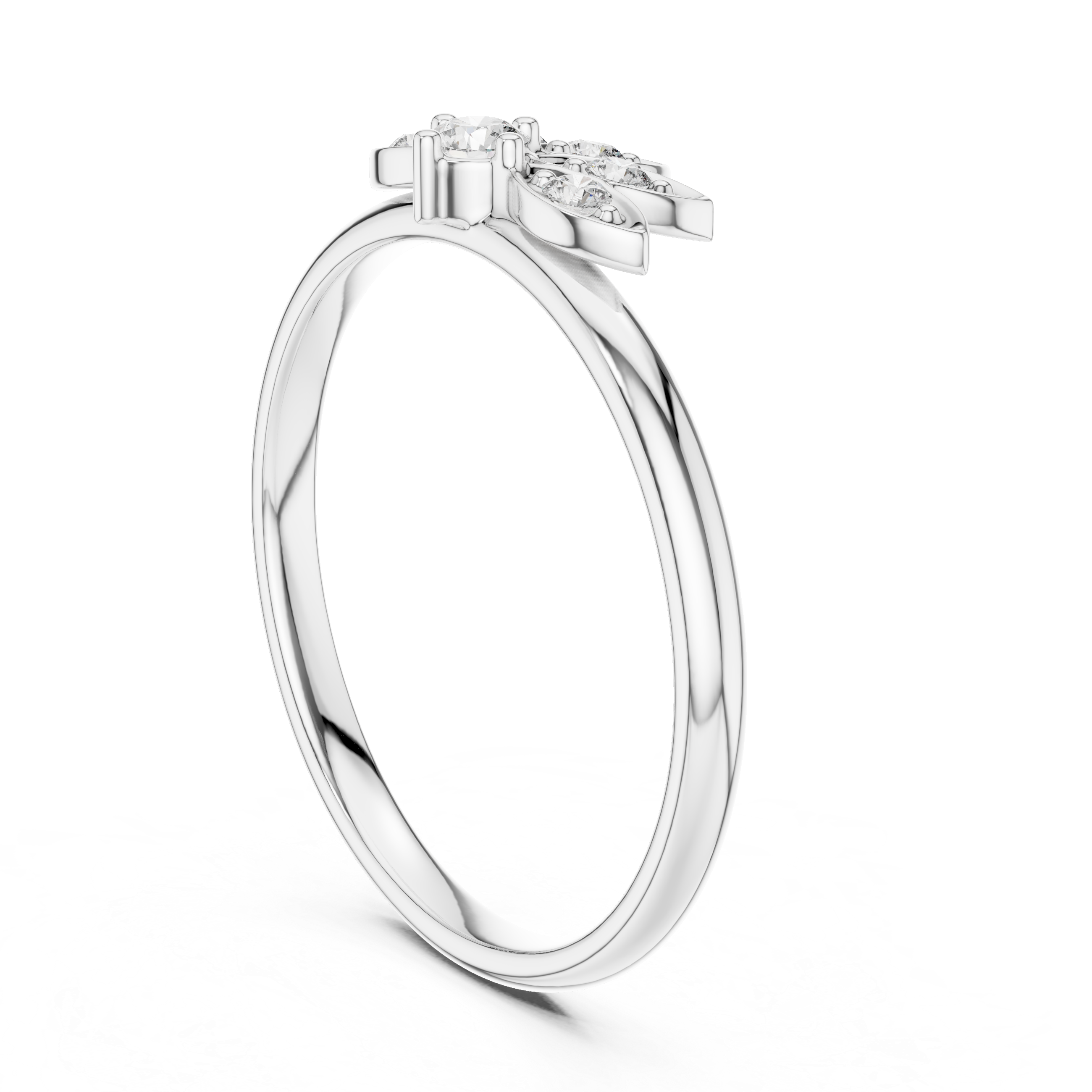 Petal Crown Diamond Ring – Elegant Floral Fan Design