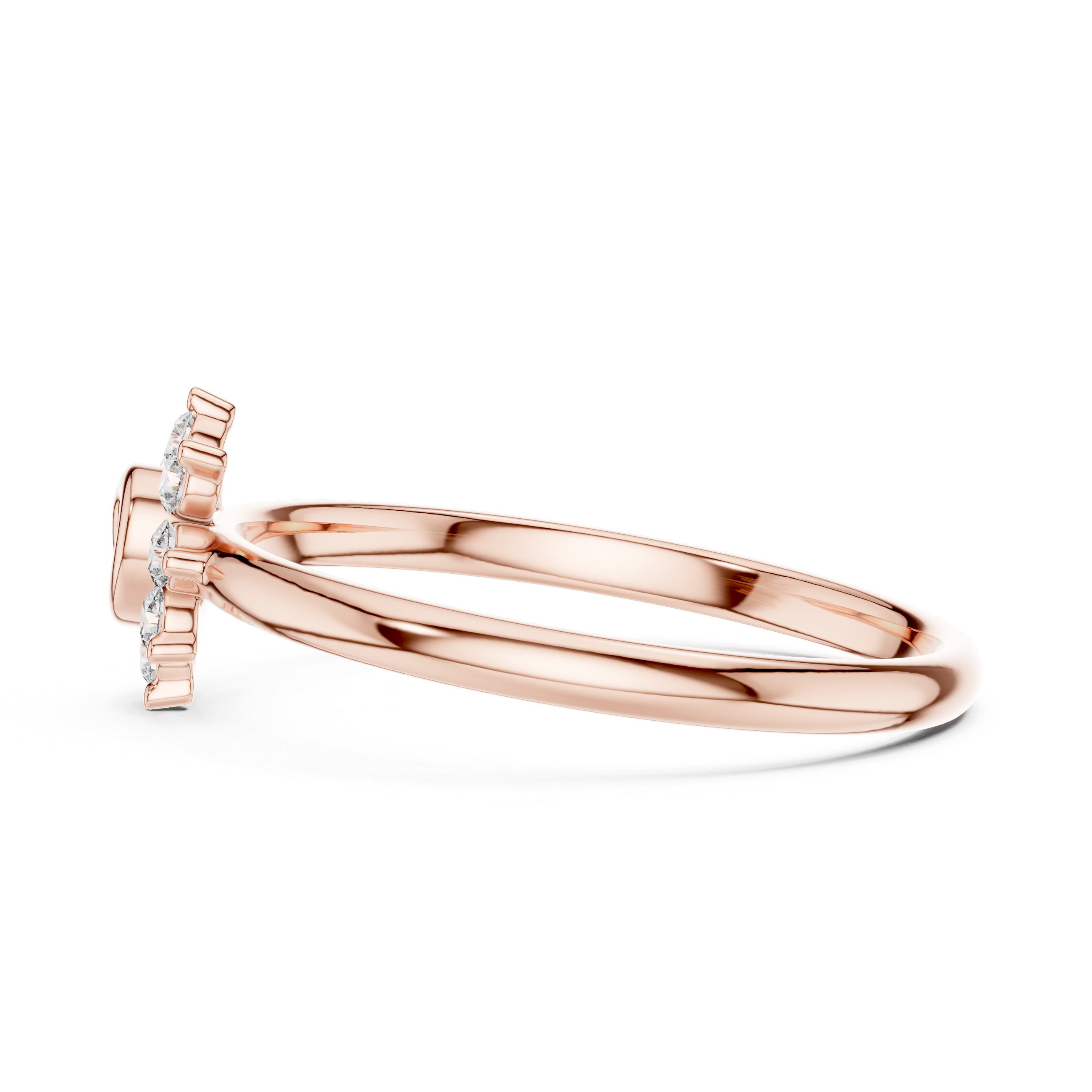 Twisted Loop Diamond Cluster Ring